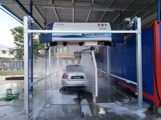 Leisuwash 360 car wash equipment